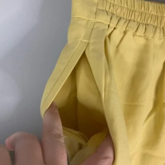 Frank and Oak Yellow Shorts - Picture 4 of 5